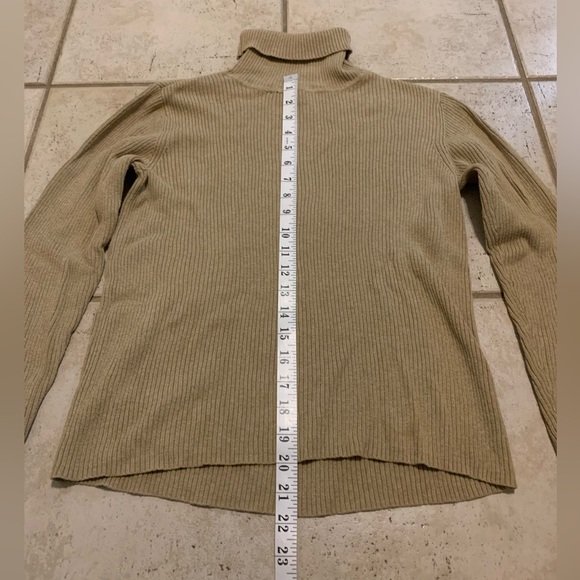 VINTAGE 90s Lizsport Liz Claiborne Tan Ribbed Cotton Turtleneck Sweater S - Picture 4 of 6